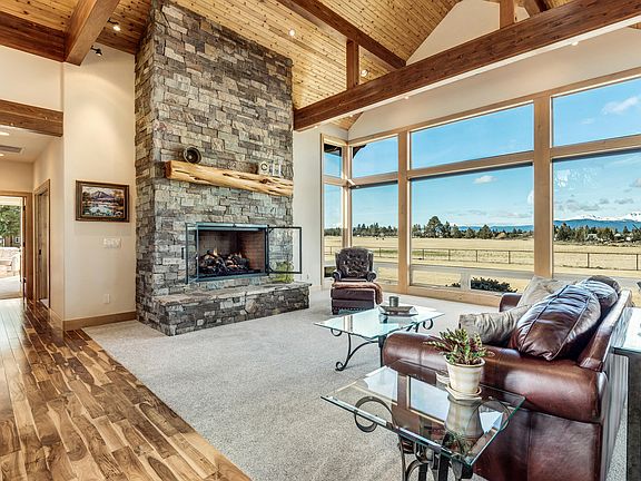 5th image of 64146 Pioneer Loop