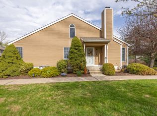 697 S End Rd UNIT 24, Southington, CT 06479