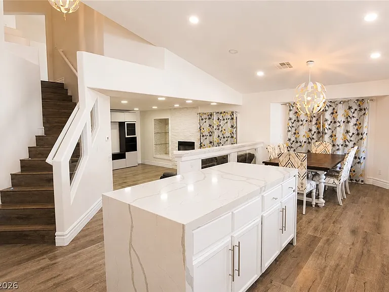9682 Driftwood Island Ct — Photo 6