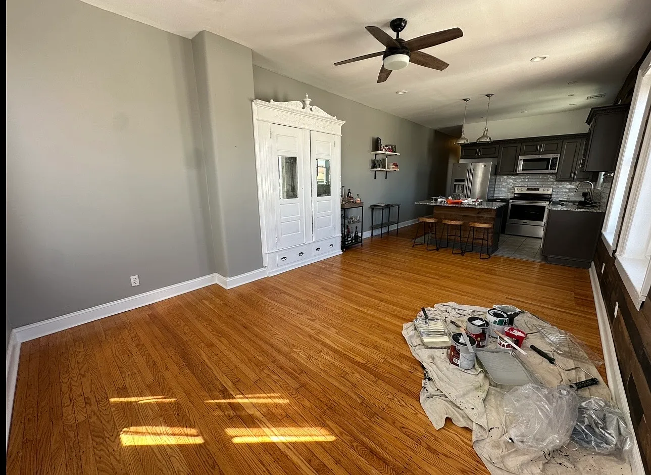 2 bed, 1300 sqft, $2,100 — Photo 3