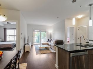 20219 54a Ave #210, Langley, BC V3A 0C7