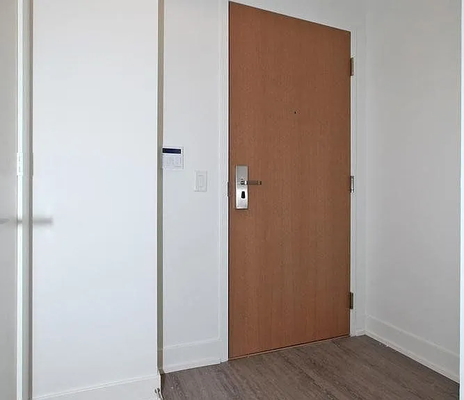 7 Grenville St #2609 — Photo 3