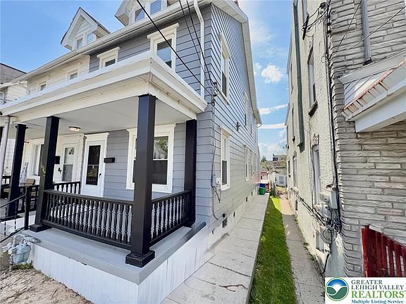 2nd image of 642 Sherman St
