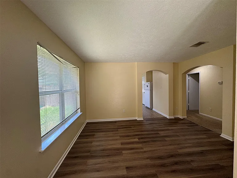 20711 Sycamore Wood Dr — Photo 11