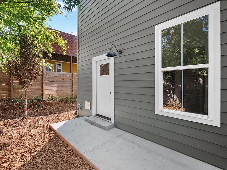 524 S Willow Ave #4 — Photo 19