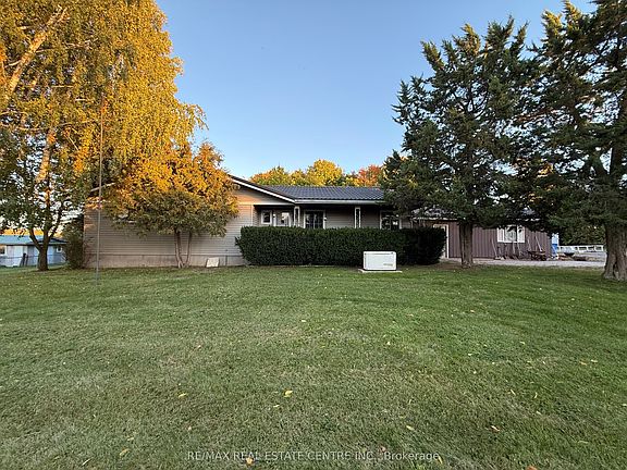 5th image of 7745 Eastview Rd