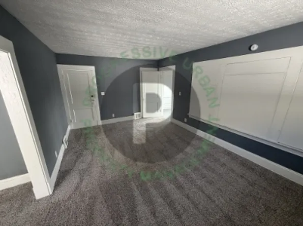 15005 Lucknow Ave, Cleveland, OH 44110