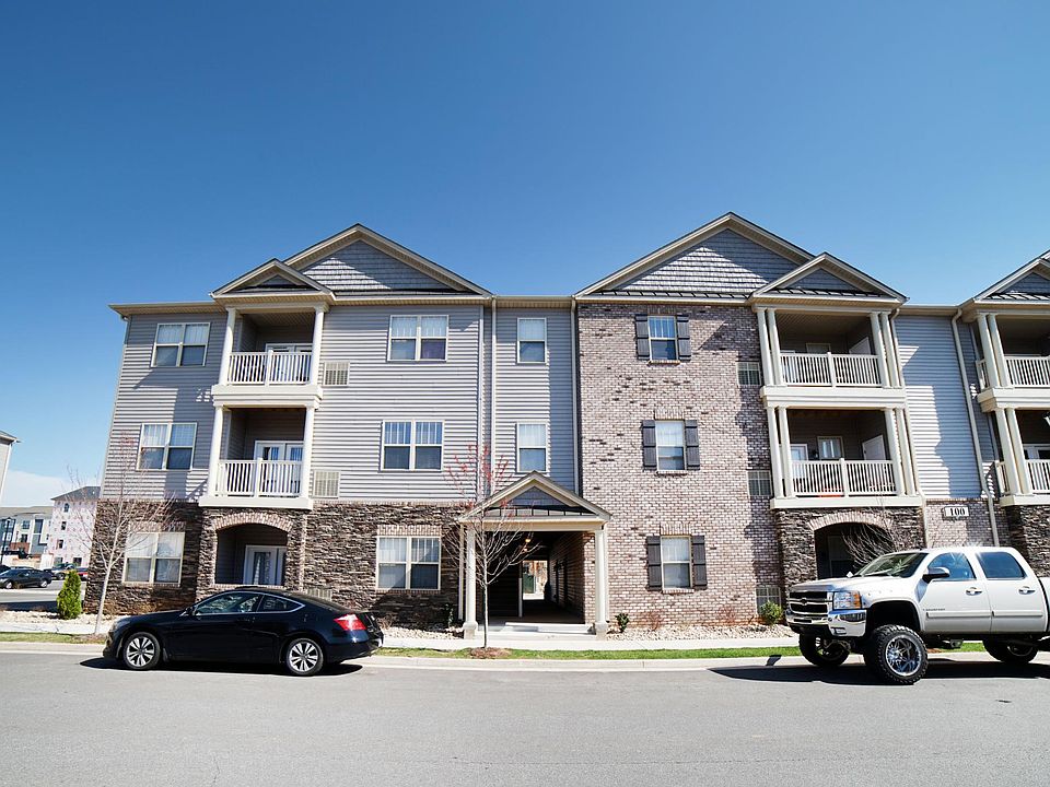 1st image of 120 Portico St APT 103