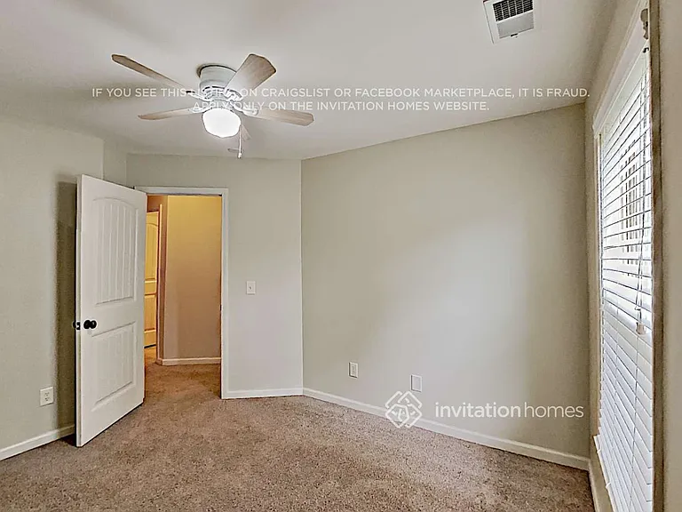 408 Sheila Way — Photo 13