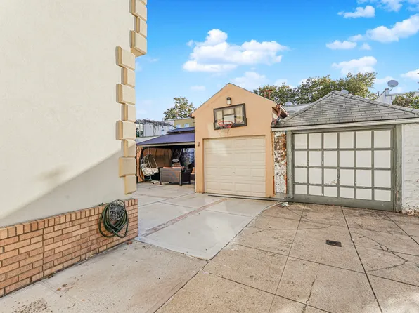 1458 81st Street image 31 of 36