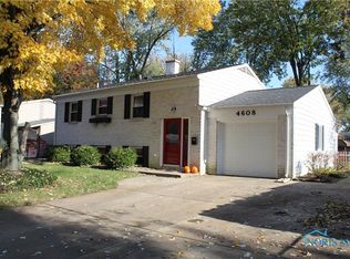 4608 Wickford Dr E, Sylvania, OH 43560