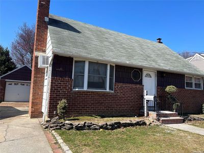 63 S Windhorst Avenue, Bethpage, NY, 11714