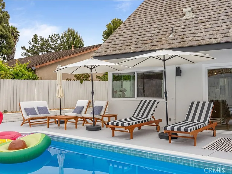 24091 Marathon St — Photo 34