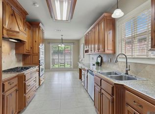 2121 Springstone Dr, Baton Rouge, LA 70810