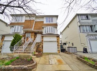 147 Keating Pl, Staten Island, NY 10314