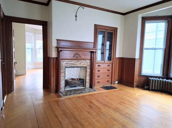 94 Emery Street, Portland, ME 04102