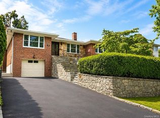 156 Valentine St, Yonkers, NY 10704