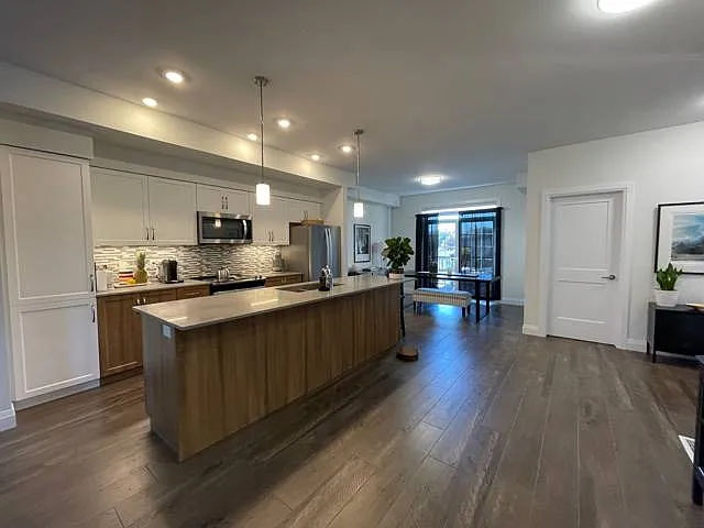 176 Benton St — Photo 5
