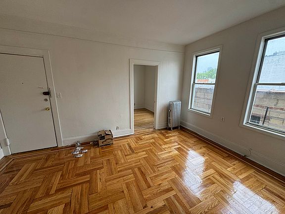 2nd image of 35-50 9th St #2