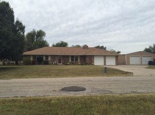 10625 N Richland Rd, Yukon, OK 73099