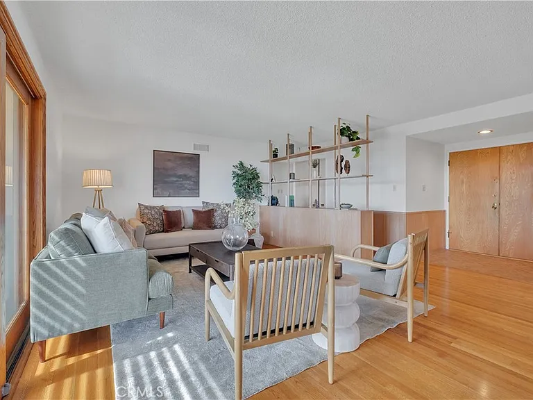 2727 San Ramon Dr — Photo 5