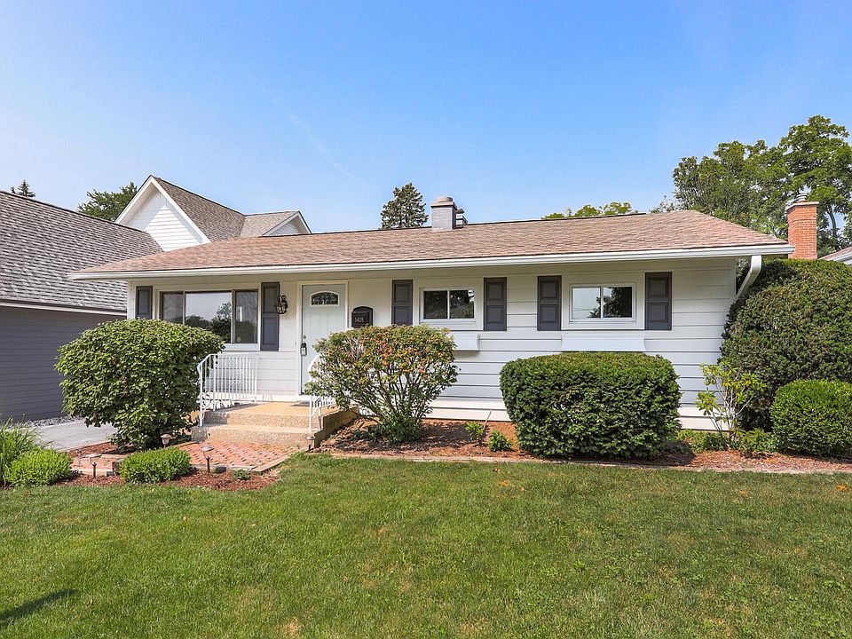 1st image of 5428 Benton Ave