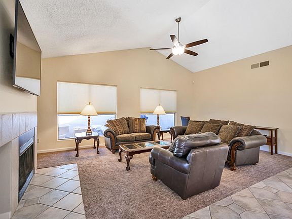 5th image of 3613 W Laredo St