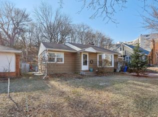 559 Lexington Pkwy S, Saint Paul, MN 55116