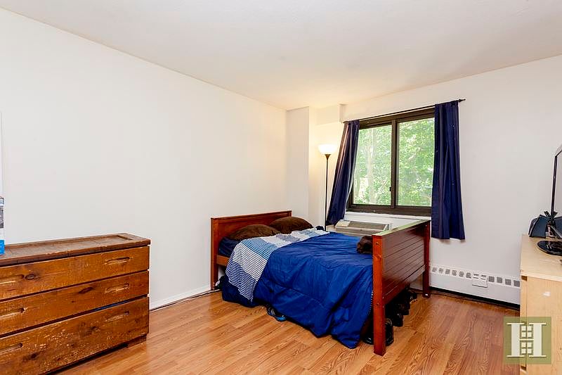 2nd image of 80 Gold St APT 4B