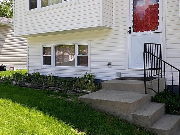 2nd image of 8613 Abbot Cove Ave