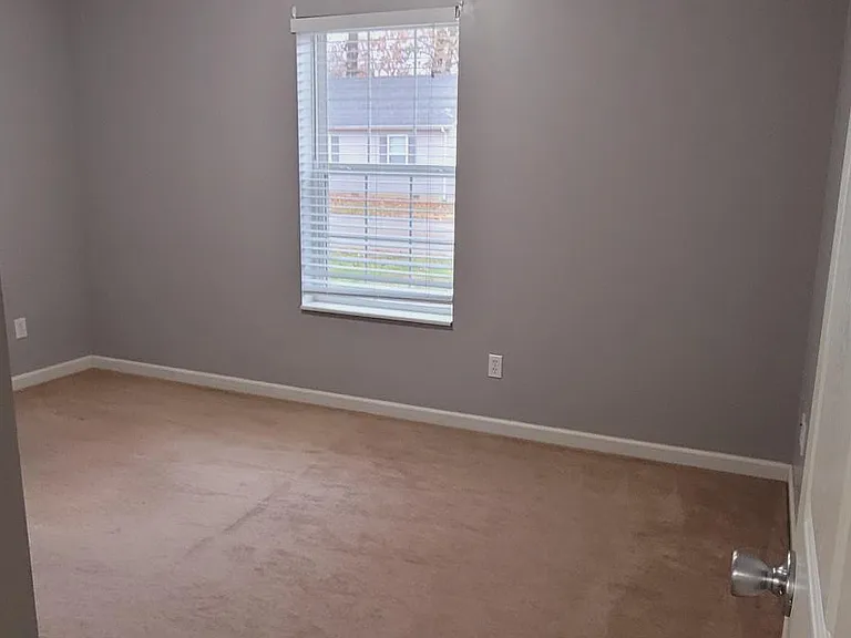 51 Fox Hollow Dr #51 — Photo 7