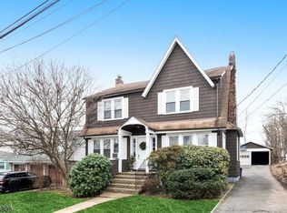 212 Walton St, Ridgewood, NJ 07450