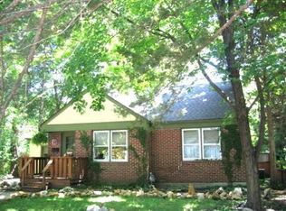 1620 Rhode Island St, Lawrence, KS 66044