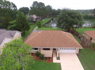 15847 Country Lake Dr, Tampa, FL 33624