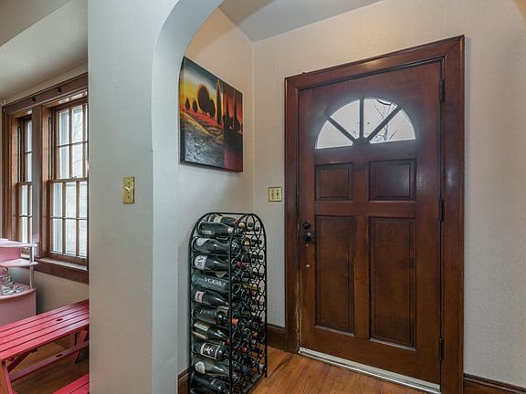 3rd image of 4109 Barbara Dr