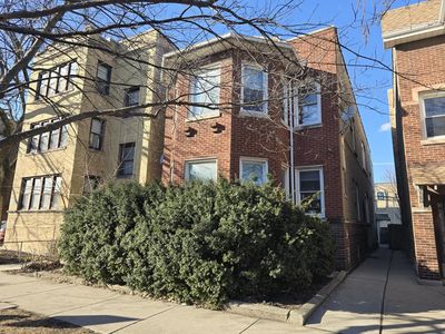 2320 W Addison St, Chicago, IL, 60618
