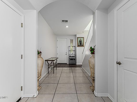 4th image of 9007 W JEFFERSON Street