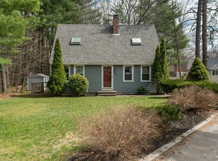 155 Exeter Rd, Newmarket, NH 03857