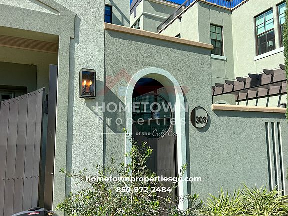2nd image of 303 N 8th Ave