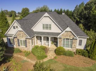 4374 Willow Oak Dr, Gainesville, GA 30506