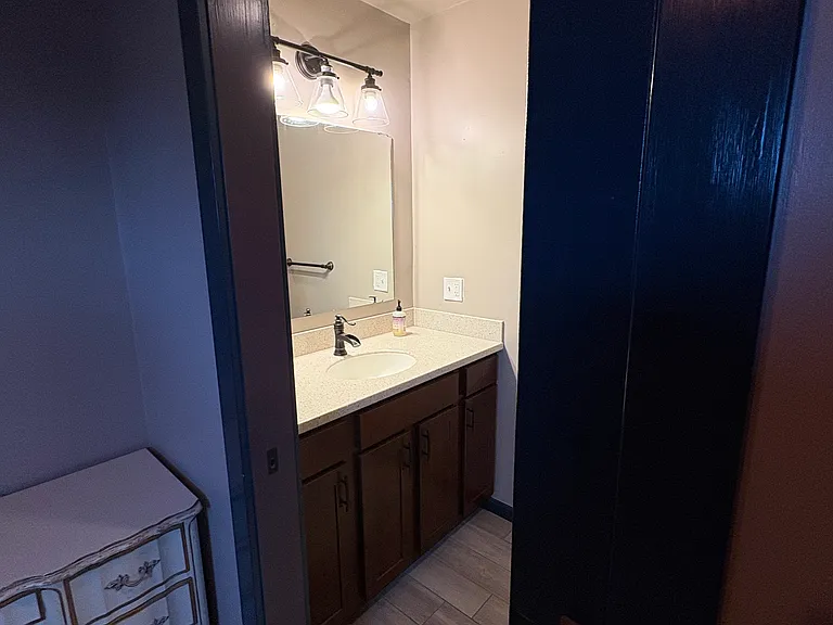 614 W Main St — Photo 21