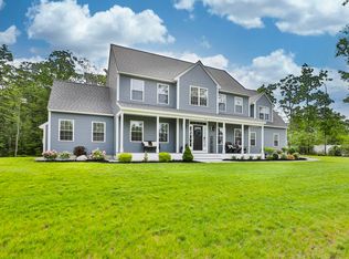 36 Countryside Dr, Brookline, NH 03033