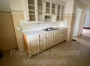 9905 Parkview Ave FLOOR 2, Cleveland, OH