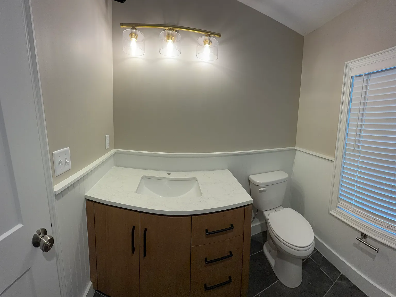 2 bed, 1139 sqft, $2,495 — Photo 2