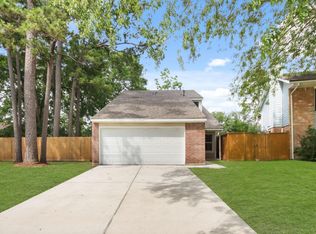 19511 Pine Echo Dr, Humble, TX 77346