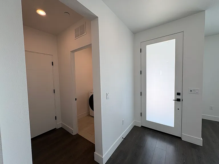 1609 Tecado Dr — Photo 5