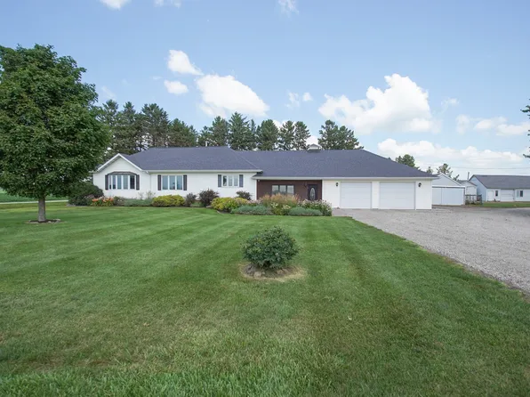 13214 S 112th Ave E, Sully, IA 50251