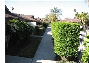 2nd image of 10763 Magnolia Ave APT 103