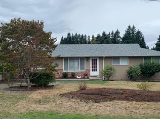 8520 Woodland Ave E, Puyallup, WA 98371