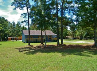 12097 Old County Rd, Willis, TX 77378